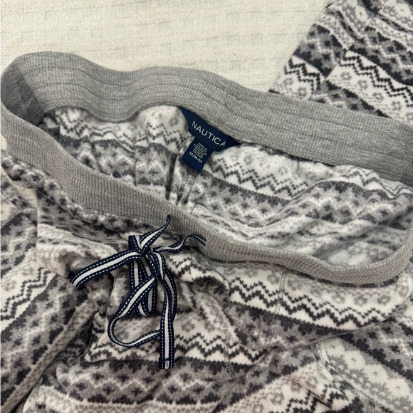 Nautica Fair Isle Pajama Set Soft Cozy Loungewear With Pockets Woman’s Size M - Picture 14 of 16